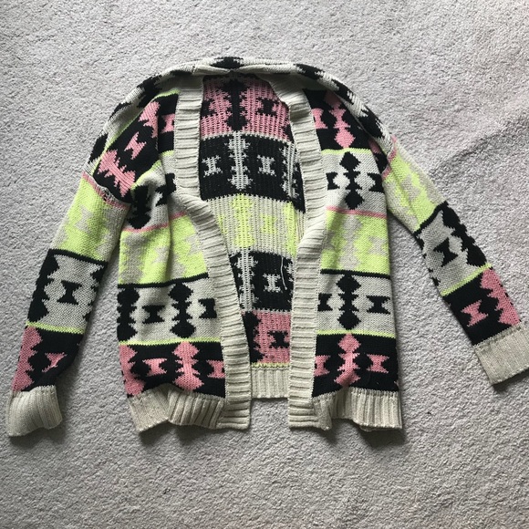 Aztec print multicolor sweater - Picture 1 of 4